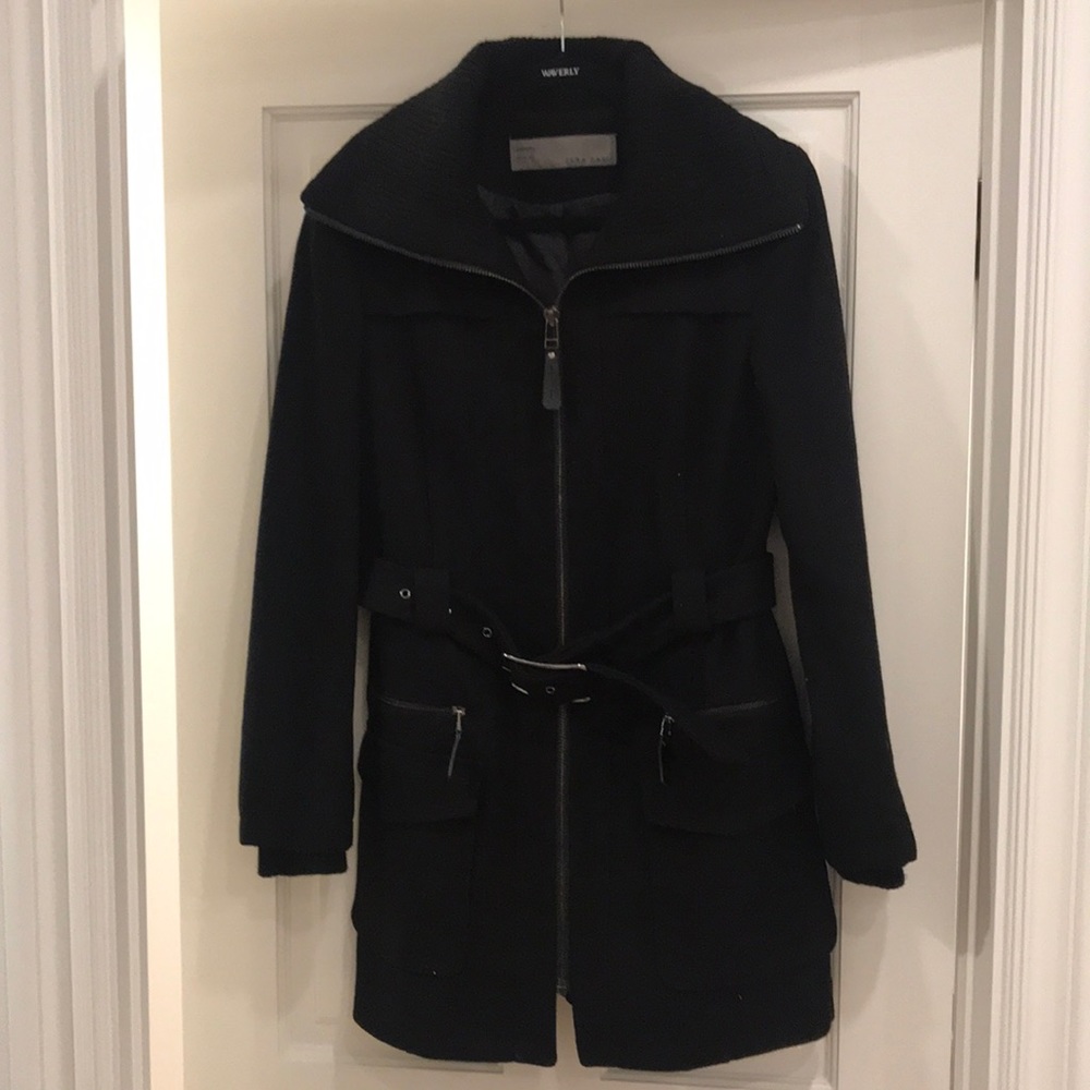 Zara- Beautiful black, warm winter coat